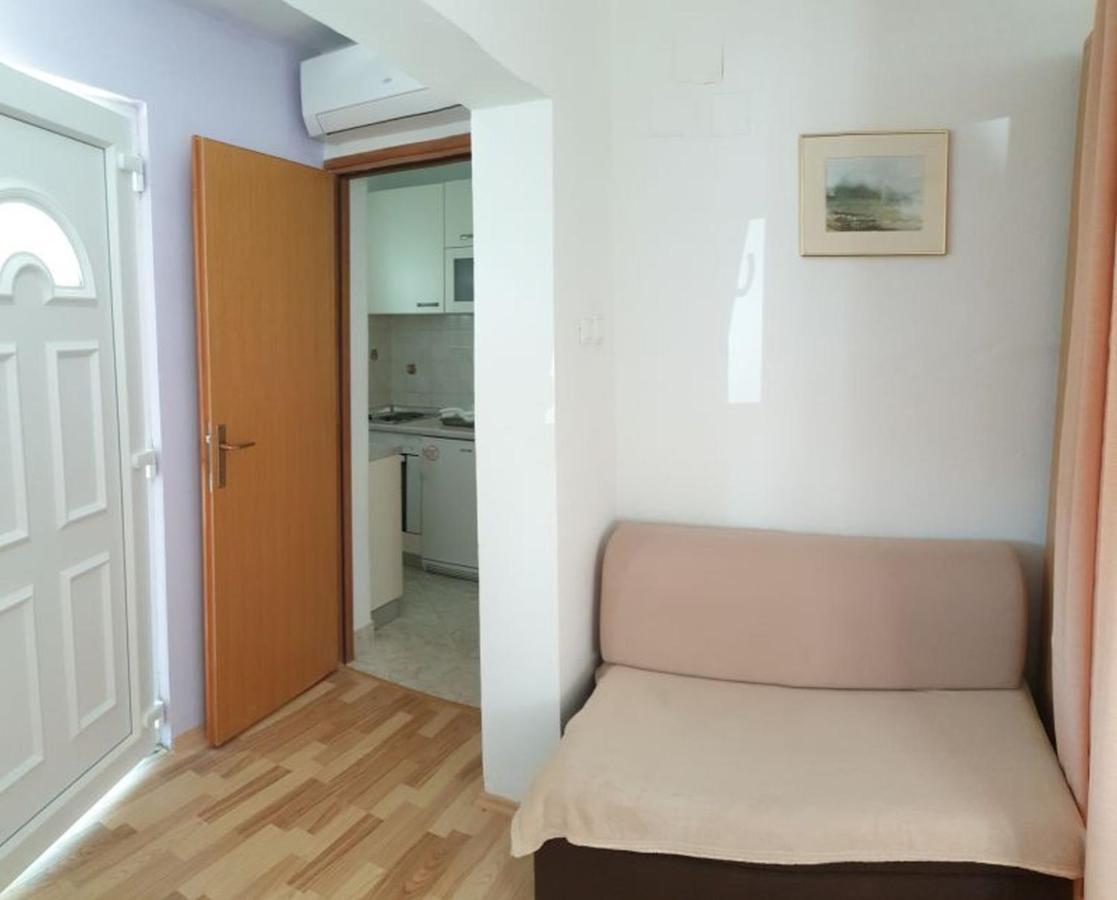 Apartments Andelic Sveti Filip i Jakov Esterno foto